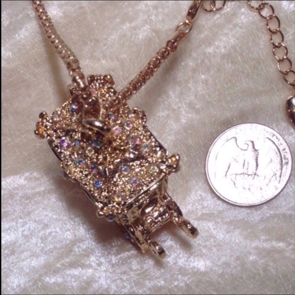 Cinderella Carriage Necklace Aurora Borealis Rhine - Picture 4 of 4